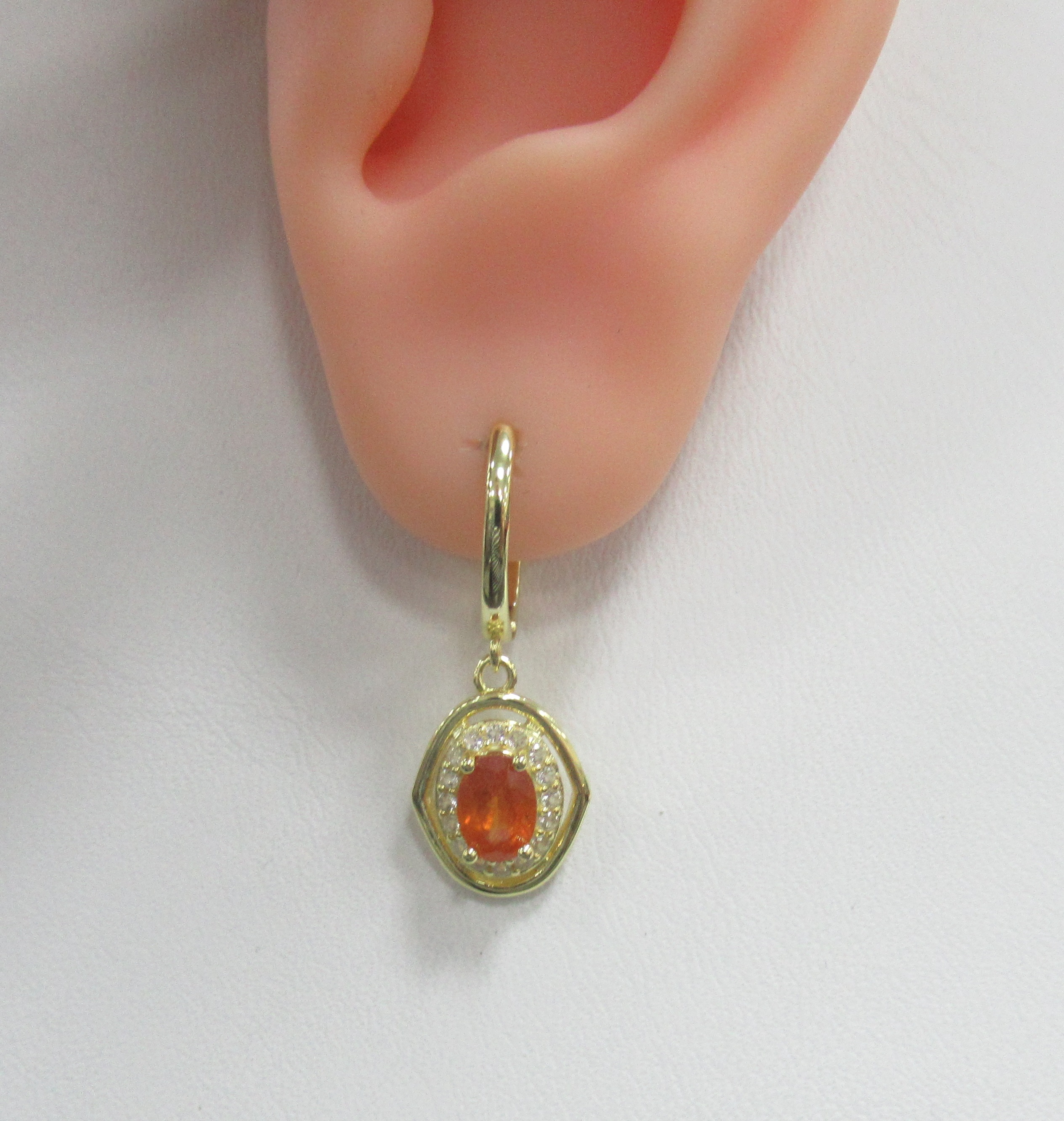 Серебряные серьги с вульфенитами